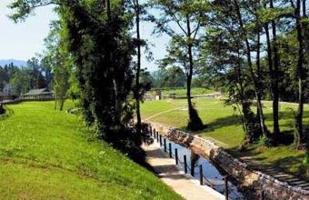 绿堤区.jpg
