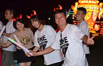 篝火晚会5.jpg